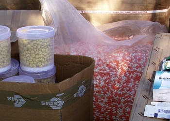 В прикарпатском селе поставили на поток производство фальсифицированных лекарств известных марок