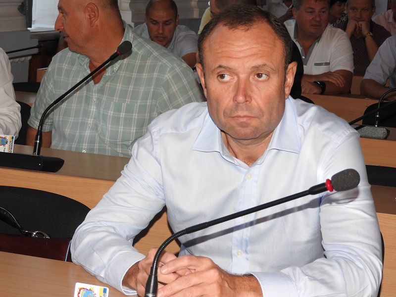 Руководитель фракции БПП в горсовете требует вывести военных на улицы Николаева 1