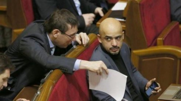 Кто с кем и что делит. Луценко и Найем устроили перепалку на саммите YES