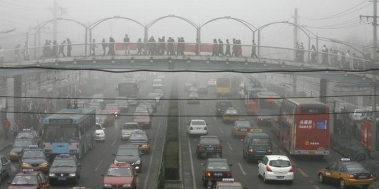 Жизнь в мегаполисе провоцирует развитие болезни Альцгеймера – ученые