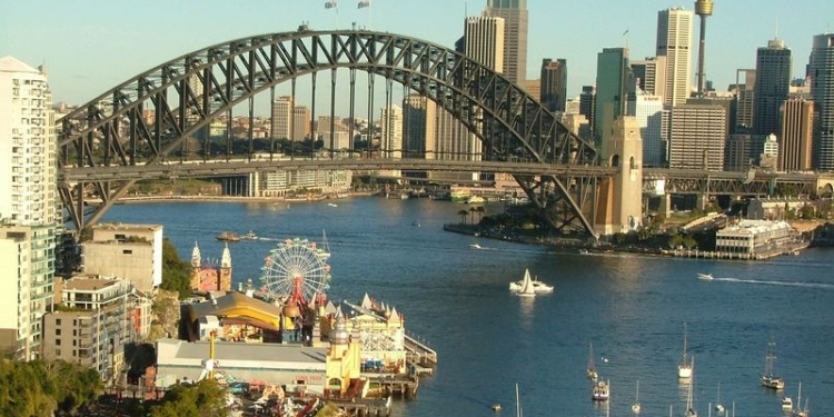 Новая Зеландия нуждается в мигрантах из-за лени местных жителей, – премьер министр страны