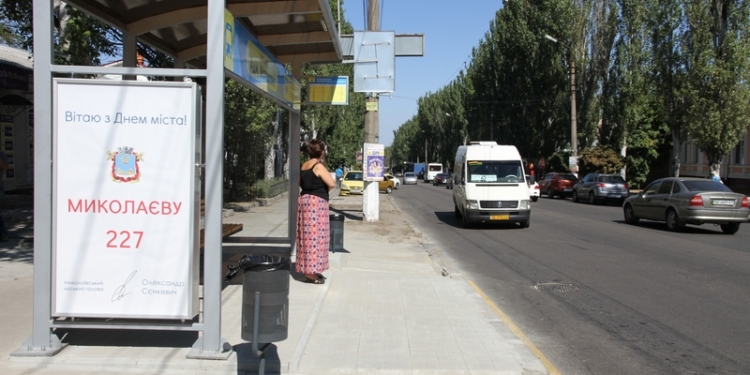 До конца года в Николаеве появится два десятка остановочных комплексов нового типа