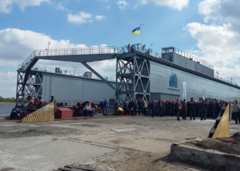 Завод “Паллада” начал строительство плавучего дока нового поколения