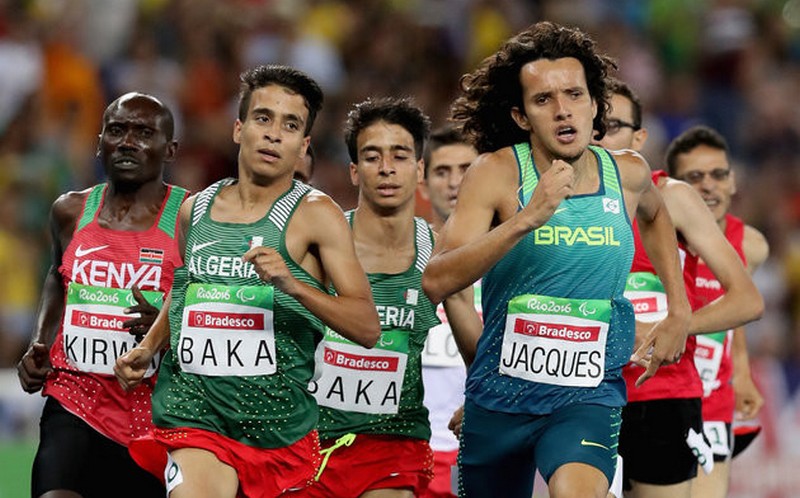 Четверо паралимпийцев пробежали 1,5 км быстрее, чем чемпион Олимпиады в Рио 1