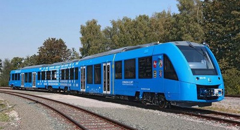 Французская компания представила поезд на водородных двигателях 1