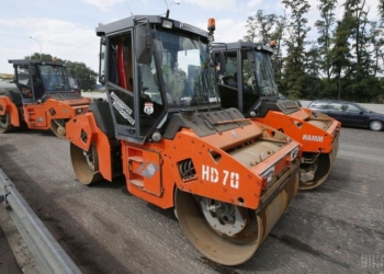 Кабмин хочет привлечь $1 млрд. кредитов на развитие дорог в 2017 году