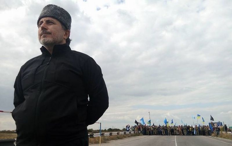 На админгранице с Крымом отметили годовщину блокады оккупированного полуострова 5