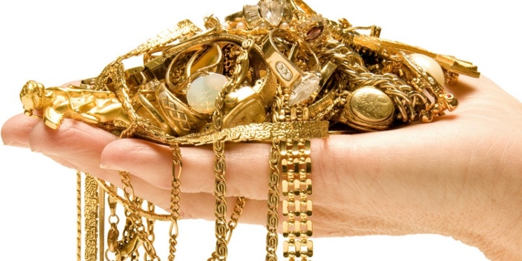 Налоговики изъяли 150  кг золота в магазинах ювелирной сети