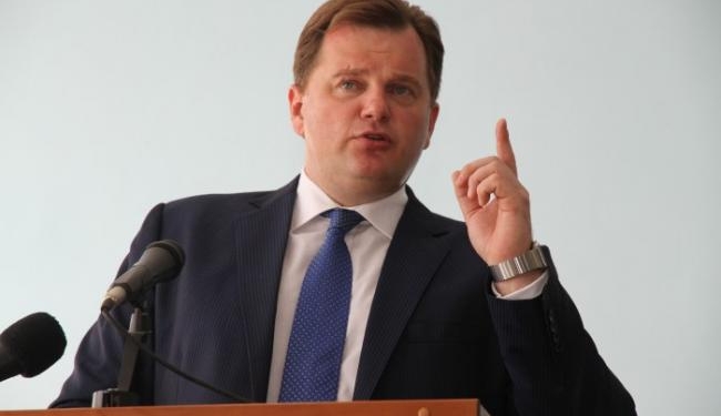 Лучше сам. Глава Киевской ОГА Мельничук написал заявление об отставке