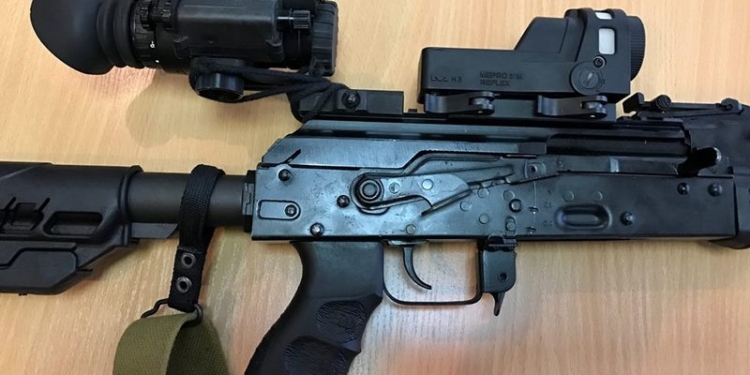 Бирюков показал новую экипировку николаевских десантников