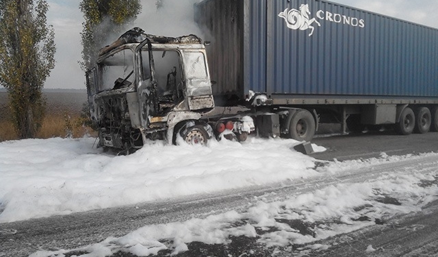 На трассе «Днепр-Одесса» в Николаевской области загорелся MAN