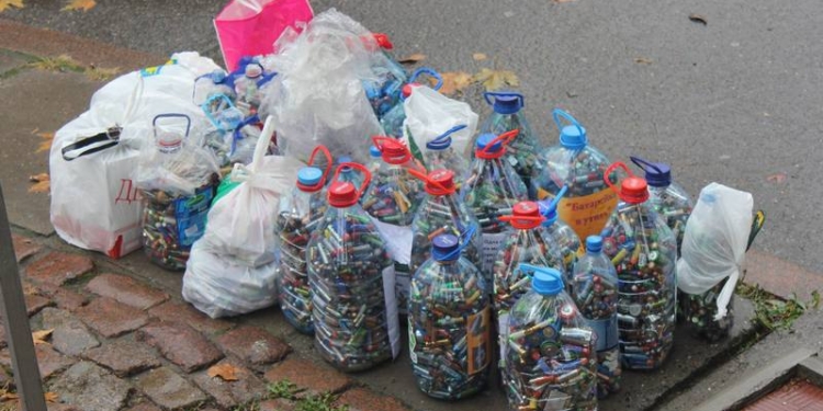 В Николаеве уже собрали полтонны батареек “в утиль”. Где можно будет сдать