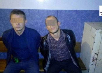 Два молодых зэка предлагали жителям Николаева «установить металлопластиковые окна на льготных условиях»