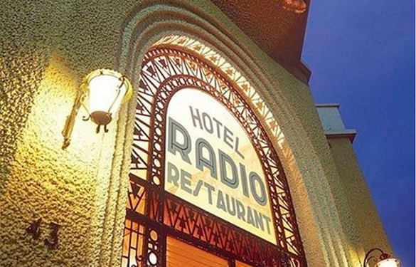 Французский бомж шиковал в самых дорогих отелях и ресторанах, подделывая чеки