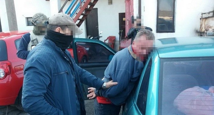 СБУ пресекла разведоперацию РФ и задержала российского шпиона во время передачи ему секретной флешки