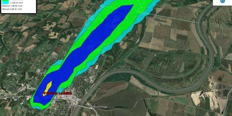 В американском городе из-за утечки химического вещества власти эвакуируют жителей