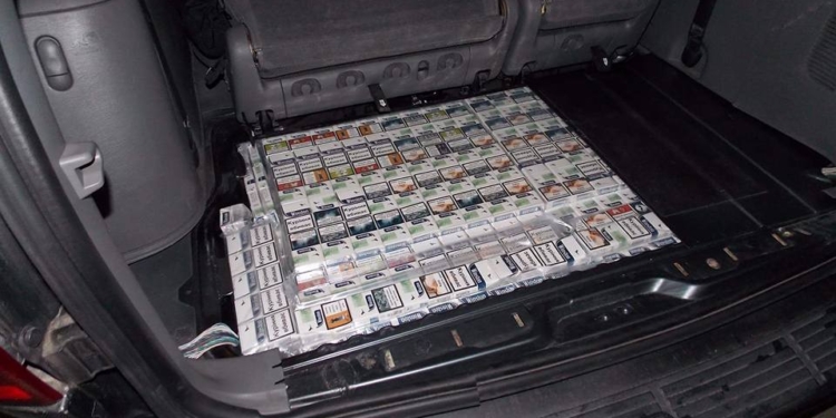 Сигареты и янтарь. Помощник польского “нардепа” пойман на украинской границе с крупной контрабандой