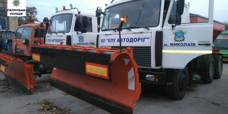 Если завтра гололед. В Николаеве запасов песчано-соляной смеси – треть от необходимого