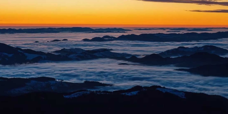 Доброе утро в Карпатах. Невероятный пейзаж украинских гор