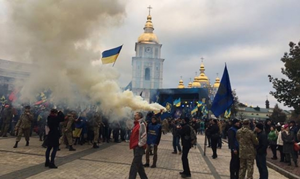 В Киеве закончился “Марш славы героев”, а до того – вече памяти УПА