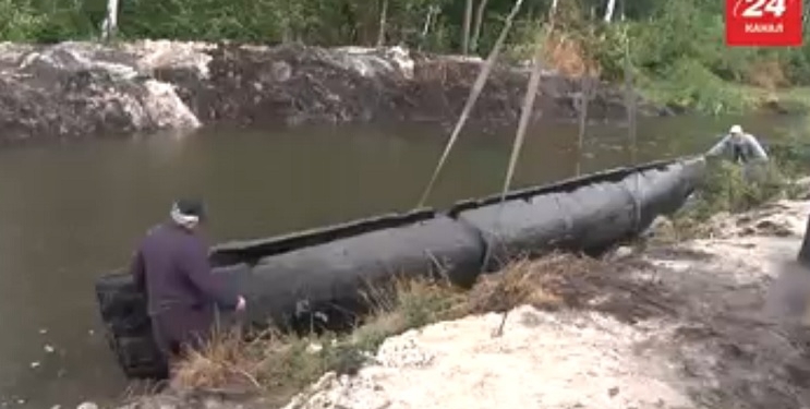 Уникальная лодка 14-го века. Ее нашли на Волыне, не продали шведам, но денег нет даже на хранение…