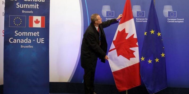 Евросоюз и Канада подписали соглашение о зоне свободной торговли