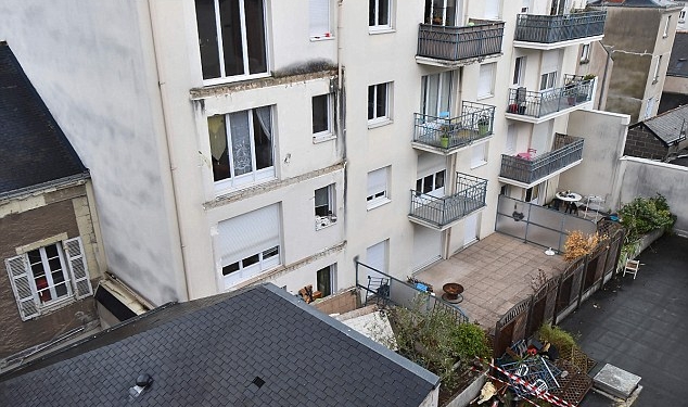 Праздновали новоселье. Во Франции обрушился балкон, погибли 4 человека