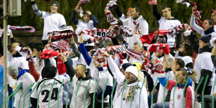 Луцкую “Волынь” наказали двумя матчами без болельщиков за неонацистские речевки фанов