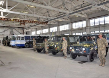 Ко Дню защитника Отечества: южно-украинские атомщики передали николаевским десантникам очередную партию восстановленной техники