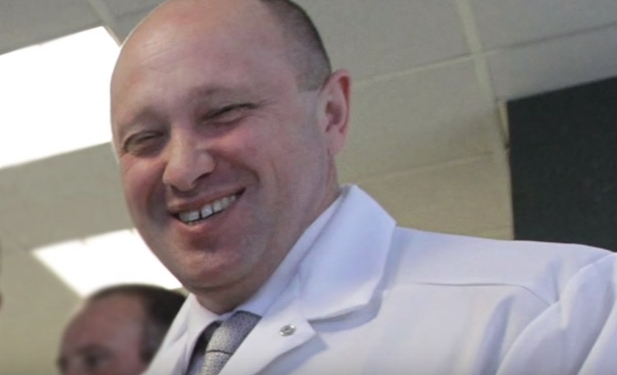 Формула успеха в РФ. Как повар Путина стал миллиардером