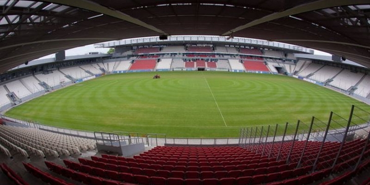 На матче Косово-Украина смогут присутствовать до 1000 болельщиков