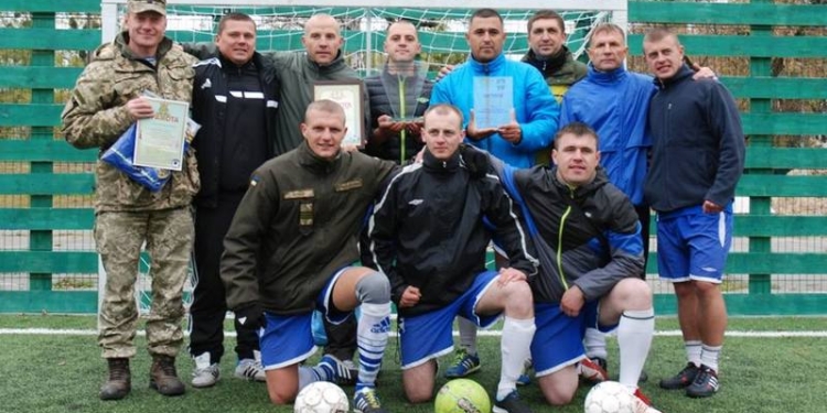Десантники николаевской 79-ой бригады выиграли кубок командующего ВДВ по футзалу
