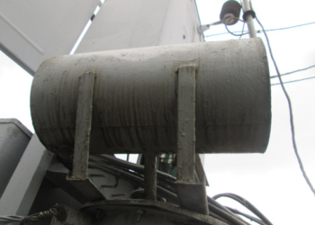 На Первомайщине полиция разыскивает расхитителей трансформаторного масла