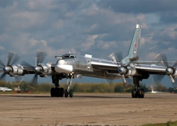 В РФ загорелся стратегический бомбардировщик Ту-95