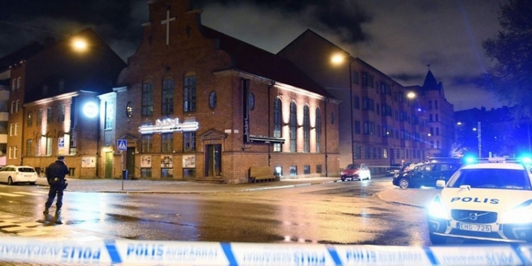 В Швеции возле ночного клуба произошел взрыв, никто не пострадал