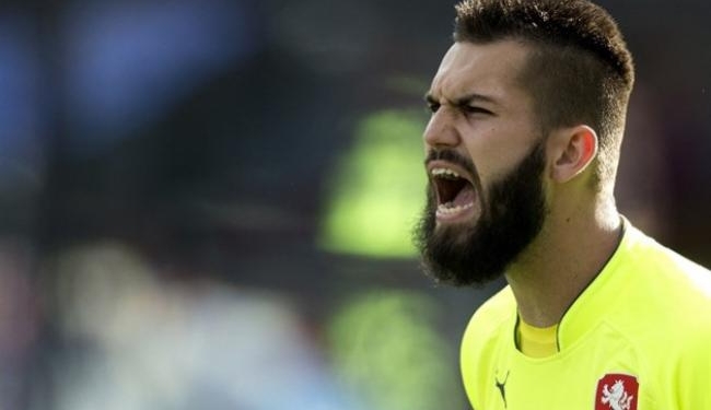 Страшное наказание. Вратарь пражской “Спарты” будет тренироваться с женщинами – за сексизм