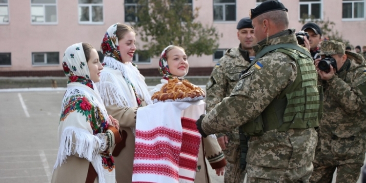Морпехи, полтора года воевавшие под Мариуполем, вернулись в Николаев
