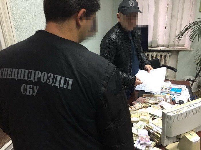 В Одессе СБУ остановила вывод денег в оффшоры и задержала дельца, отмывавшего ежемесячно по миллиону долларов 5