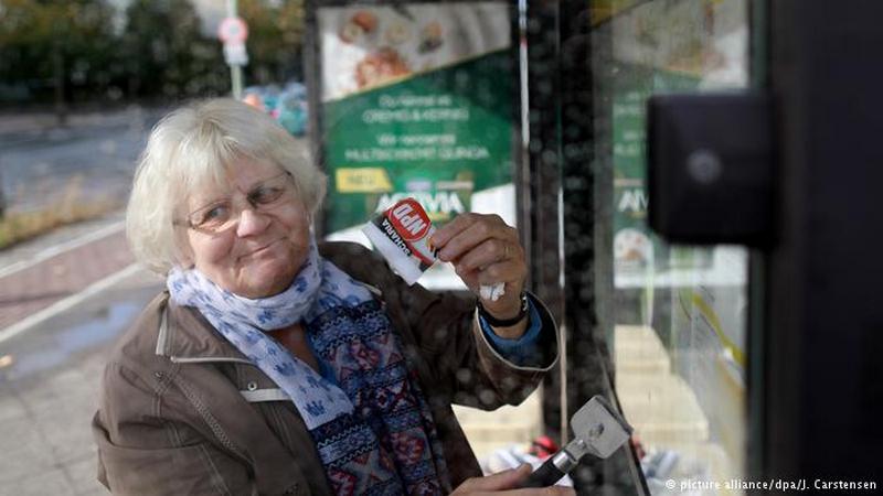 История берлинской пенсионерки: баллончик с краской против ненависти 2
