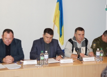 Руководство Николаевского морпорта договорилось с командиром 79 ОАЭМБр, но не со своим коллективом