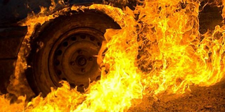 В Одессе сожгли машину начальницы налоговой инспекции