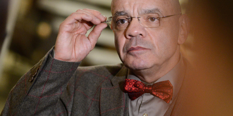 С кем вы, мастера культуры в РФ? Интересная речь Константина Райкина