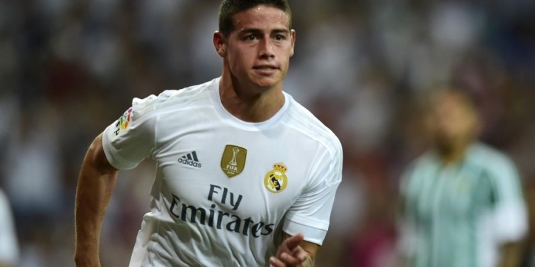 Футболиста “Реала” угрожают выкрасть и убить. Его матери прислали страшную посылку