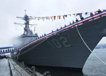 Землетрясение в Новой Зеландии: военные корабли 3 стран идут на помощь людям в Каикору