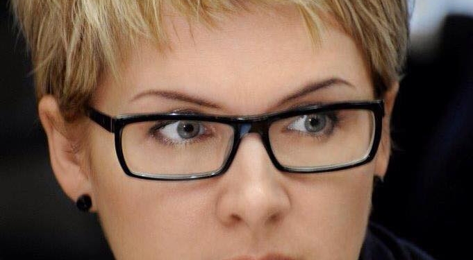 «Чтобы сдержать слово и быть достойной и свободной»: глава люстрационного департамента ушла в отставку