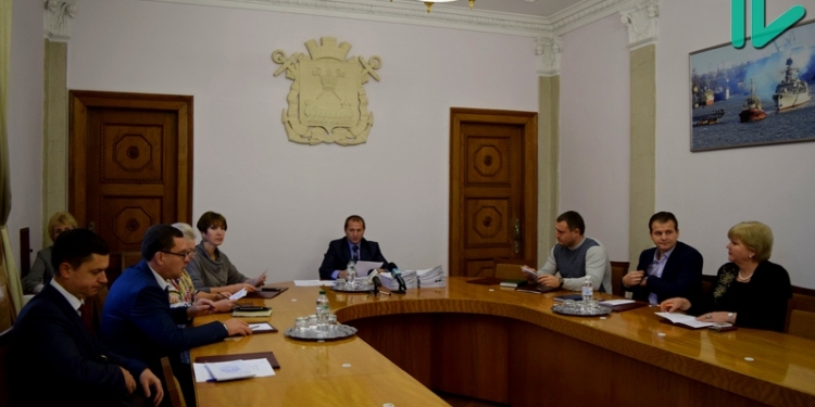 Вопрос вывоза мусора из Корабельного района Николаева на 3 недели «закрыт» – КП «Обрій» выделили топливо