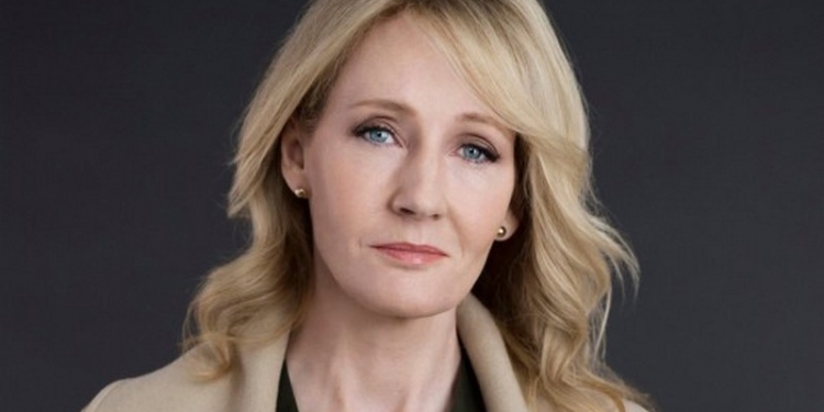 «Фантастические твари» сделали автора «Гарри Поттера» миллиардершей