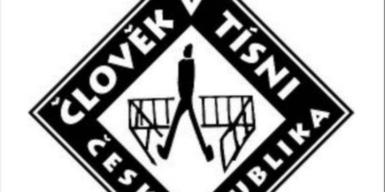 «На выход, с вещами»: террористы «ДНР» высылают чешскую гуманитарную организацию «Человек в беде»