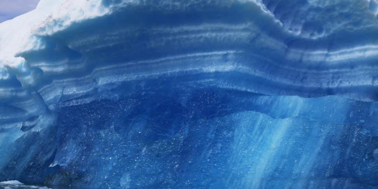 «Ищи то, не знаю, что»: причину мистических звуков у Полярного круга должен установить отряд канадской армии