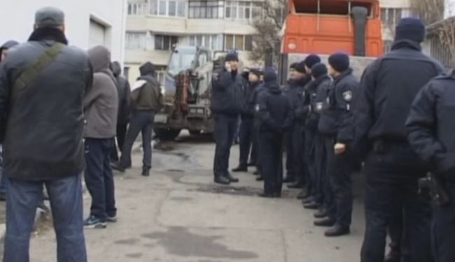 В Одессе перестрелка на катке. 8 человек задержаны